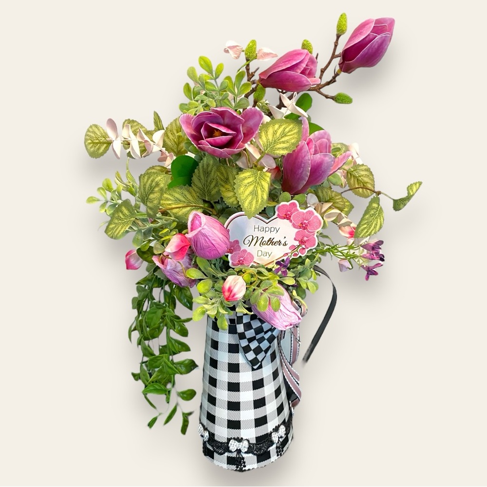 Mother’s Day Pink Magnolia Bloom Flower Arrangement Centerpiece